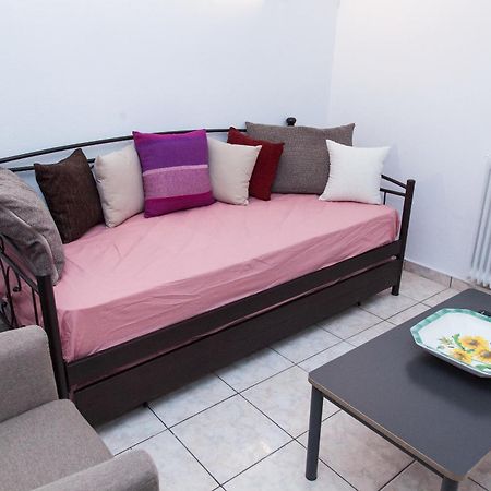 Cozy Apartment In Pireas Eksteriør bilde