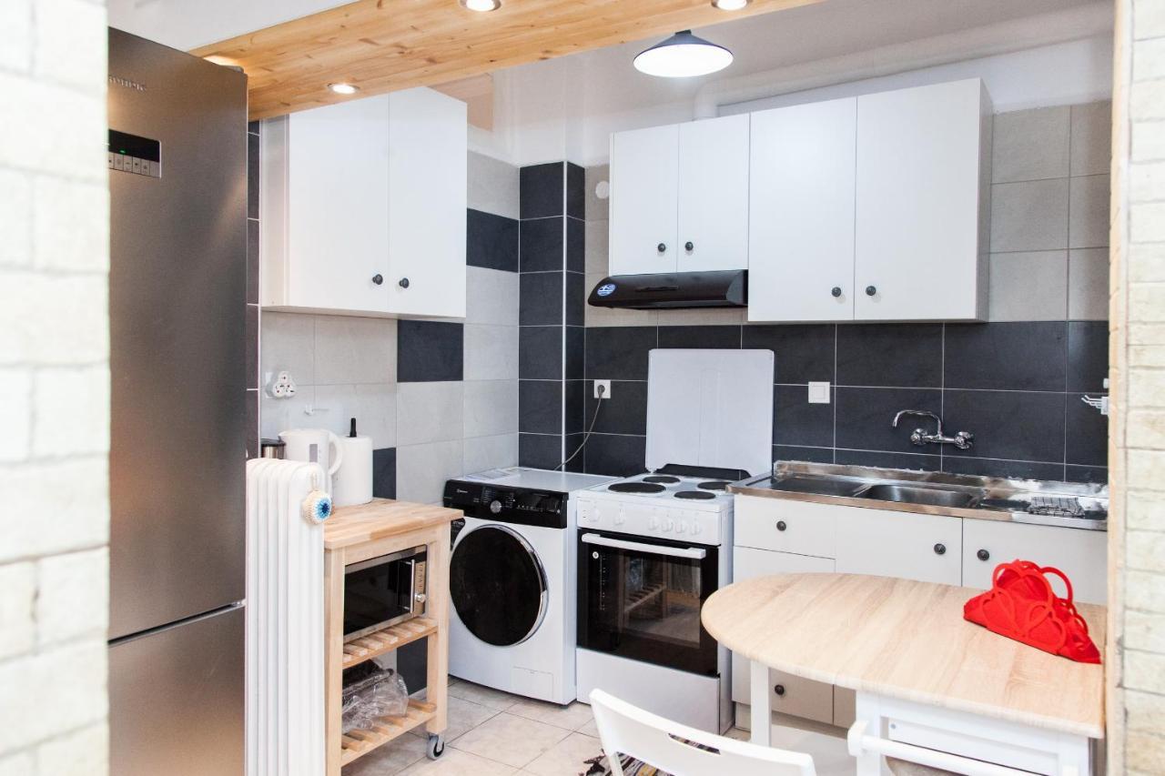 Cozy Apartment In Pireas Eksteriør bilde