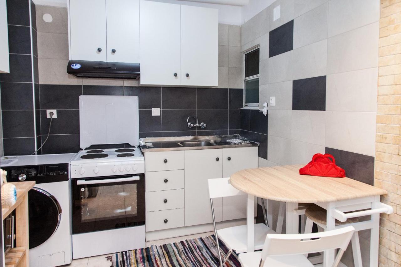 Cozy Apartment In Pireas Eksteriør bilde